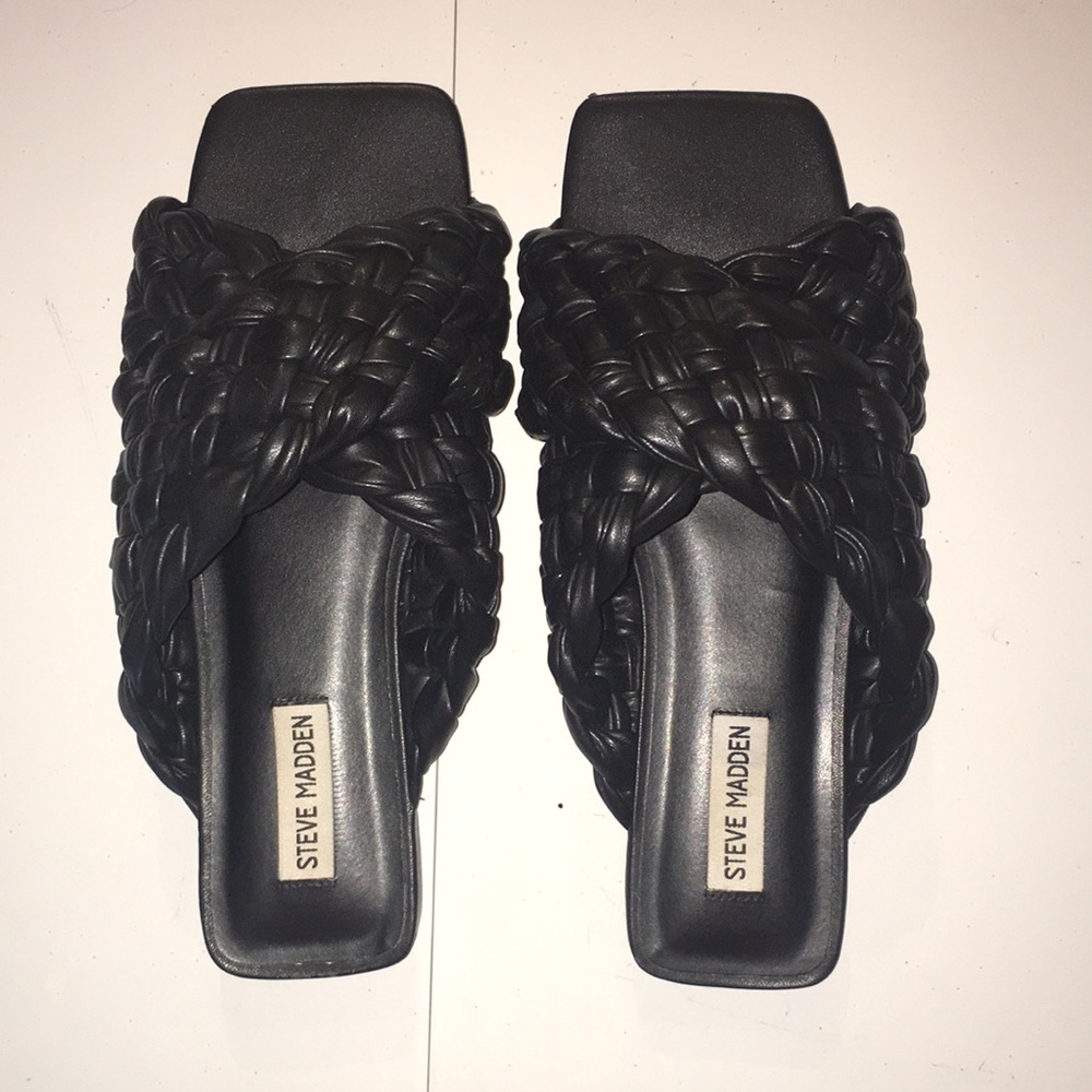 Steve Madden sandals